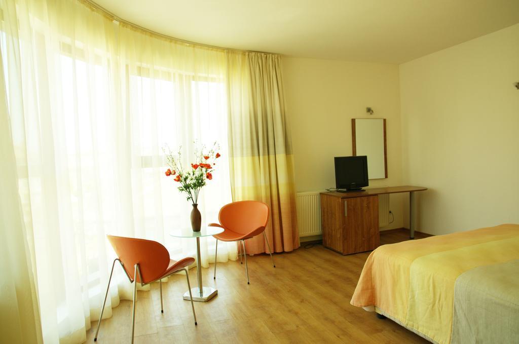 Hotel Sany Primorsko Phòng bức ảnh